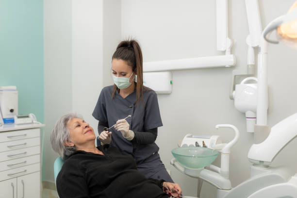 Best Holiday Emergency Dentist in Macon, IL